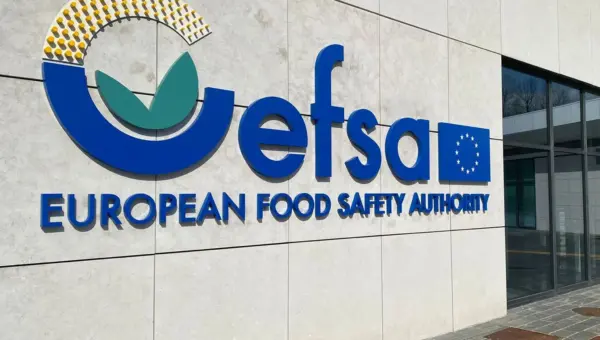 Fachada de la Autoridad Europea de Seguridad Alimentaria EFSA, organismo que publica el informe 2024 sobre residuos de pesticidas en alimentos.